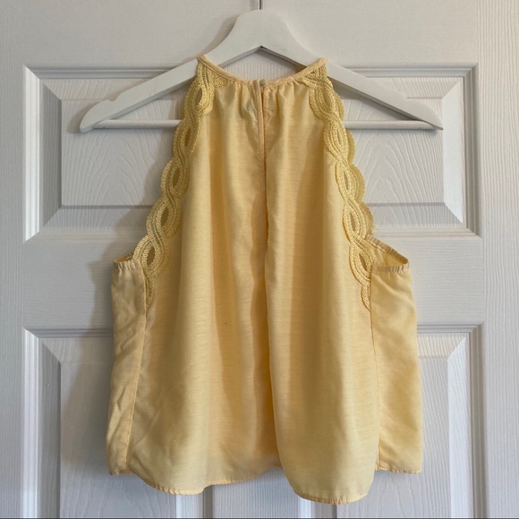 Kendall & Kylie yellow halter cropped tank - Picture 3 of 3